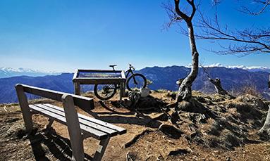 Alpine Reflections – Lakes & Trails of the Julian Alps